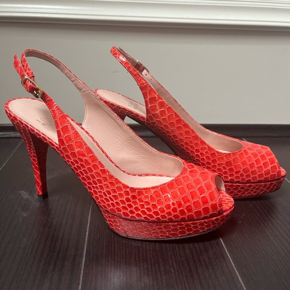 Stuart Weizmann 8M snake embossed open toe high heels, orange. - Picture 2 of 7